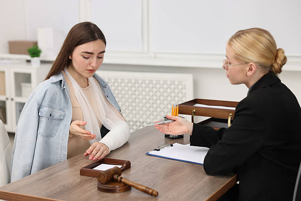 Choose the Right Personal Injury Lawyer